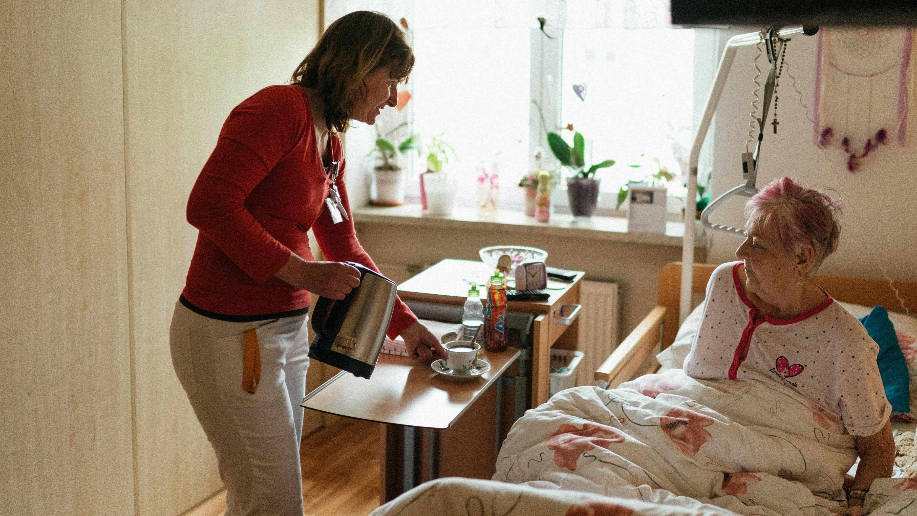 Careplus certified PCA providing dignified personal care in Manchester, CT